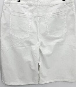 New Coldwater Creek Women’s Shape Me Natural Bermuda Shorts Pockets White Sz 16